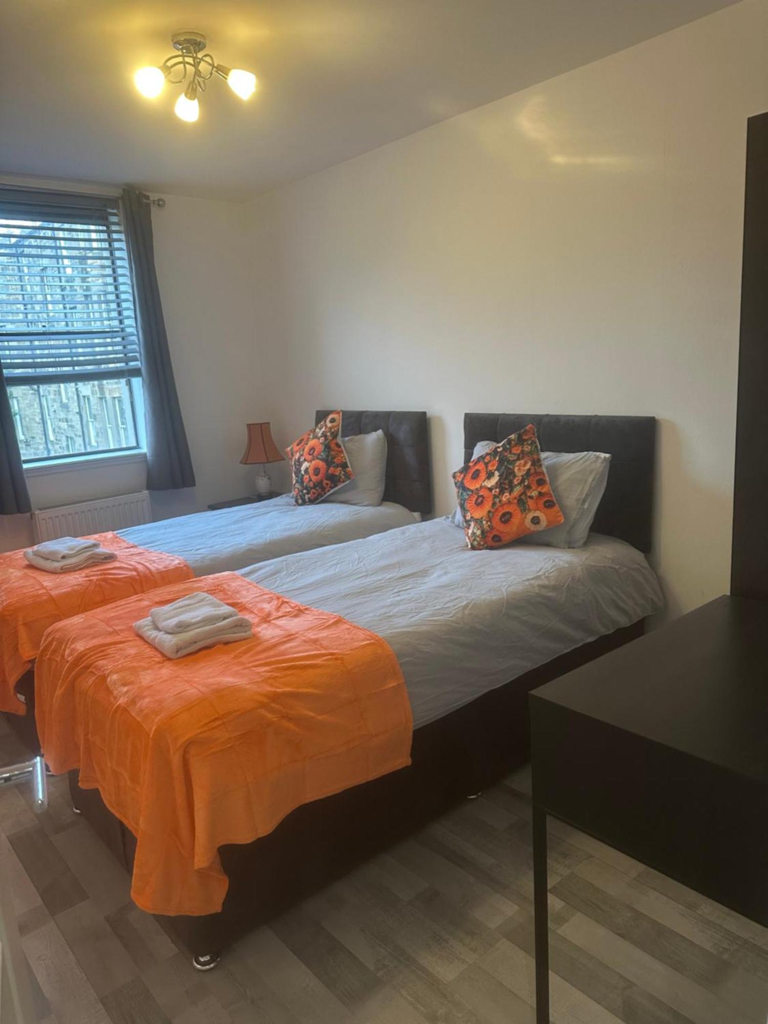 Lauriston 4 Bedroom 7 Beds Duplex Apartment Edinburgh